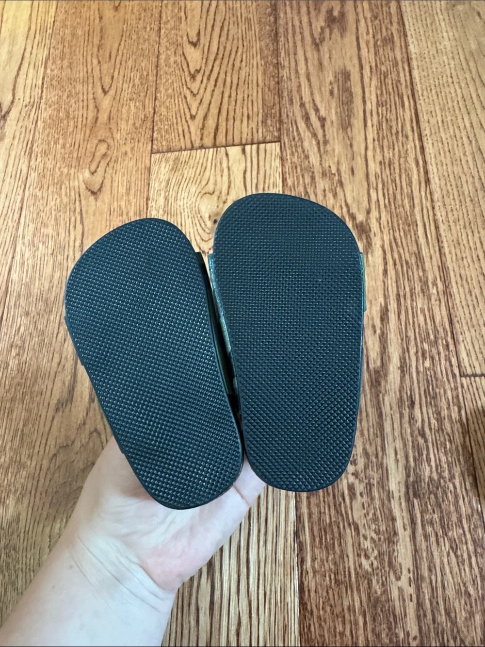 GAP pairs shoes