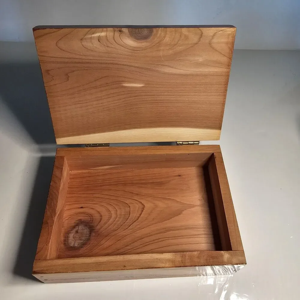 Unbranded handcrafted folk
