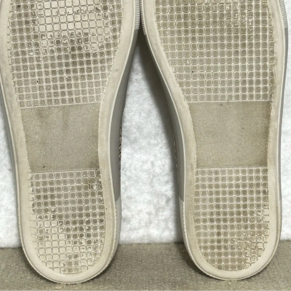 Steve Madden steve madden