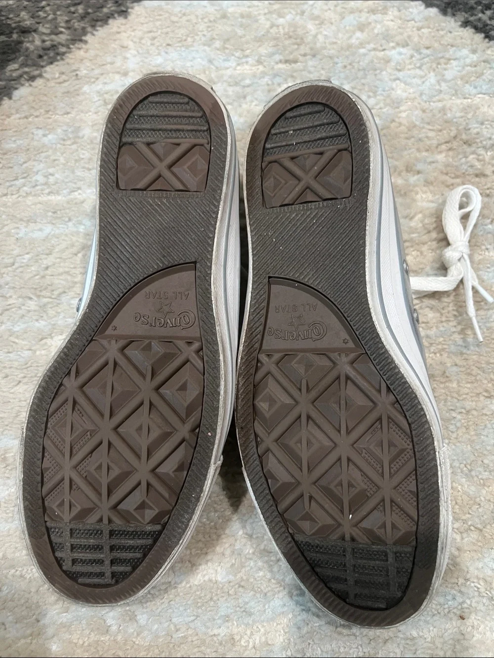 Converse classic low