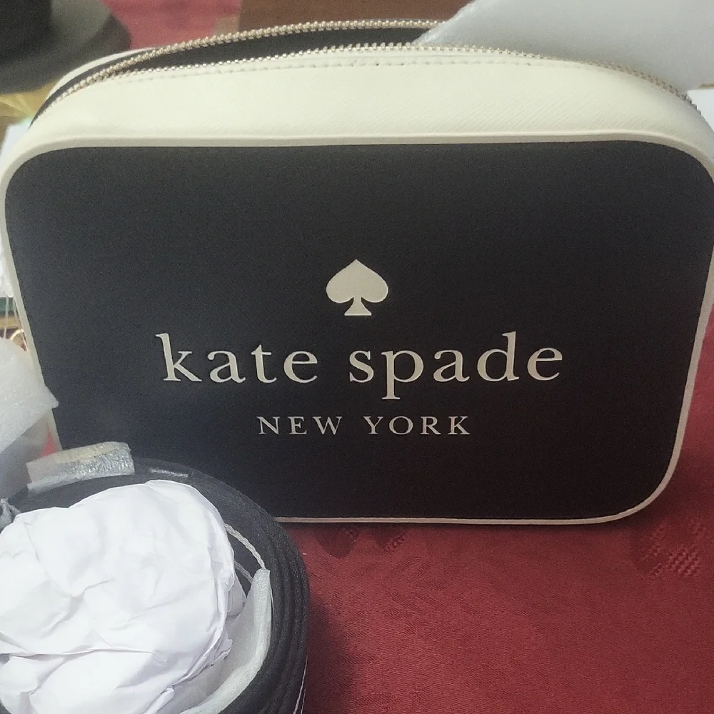 Kate Spade Black and White Mini Camera Crossberry  Bag Tagged Dust Cover