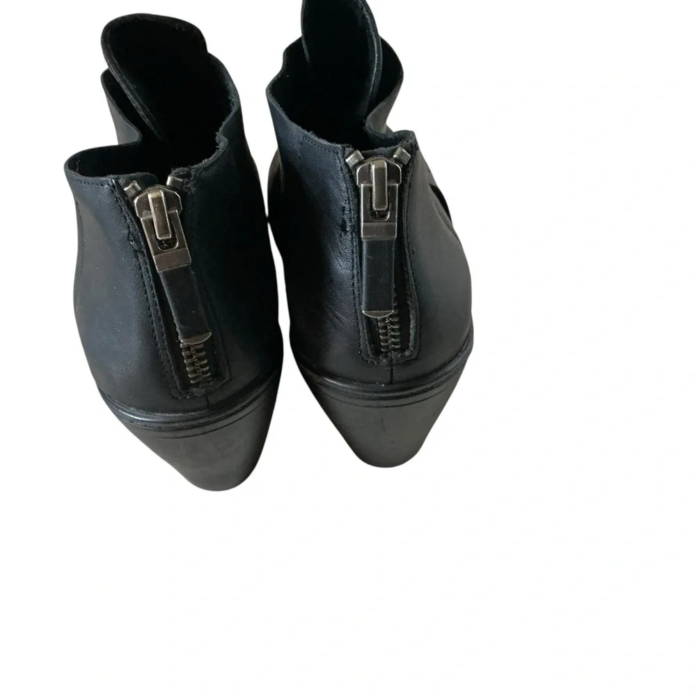 Eileen Fisher black leather