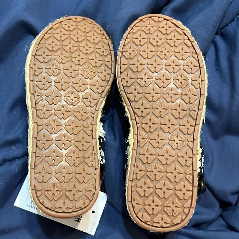 OshKosh Bgosh nwt oshkosh