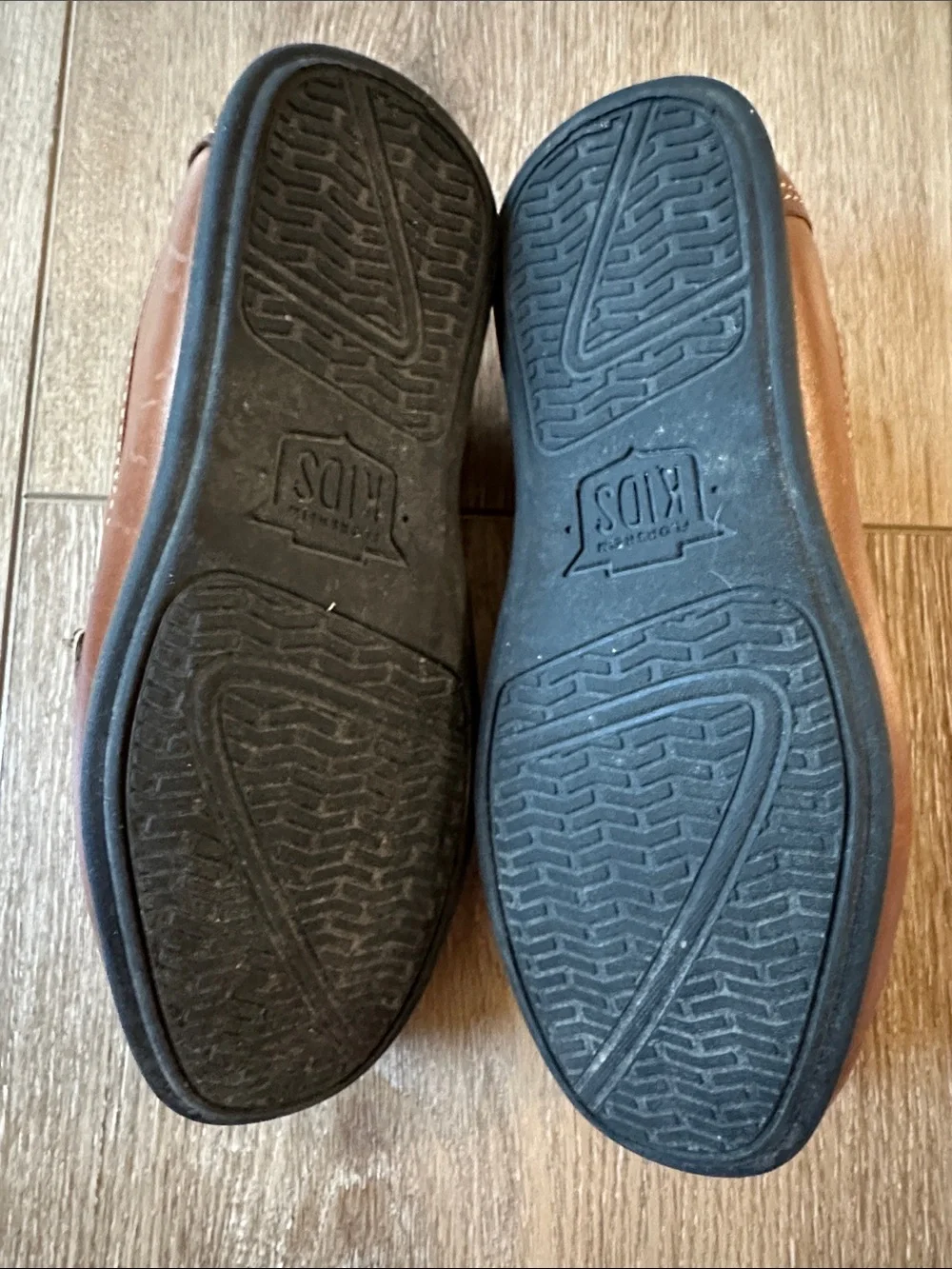Florsheim classic kids