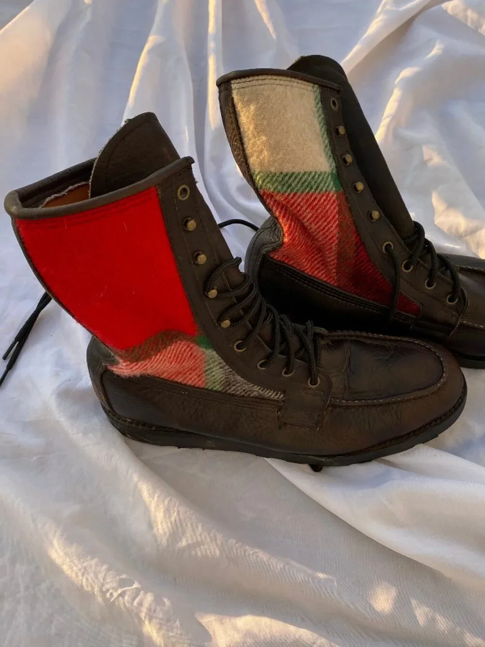 Yuketen Maine Guide Plaid Blanket Custom Leather Boots Size 9 D Made in USA
