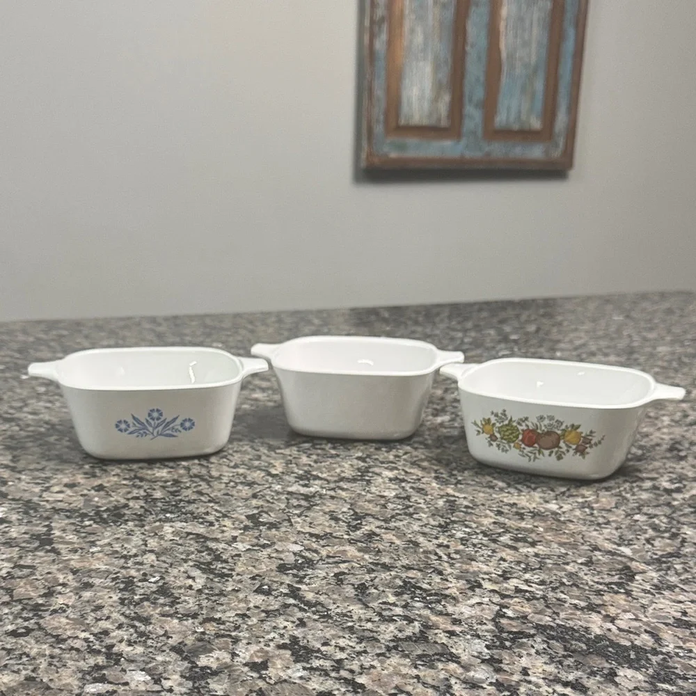 Corningware 2 3/4 cup Baking Dish set blue flower spice of life white EUC