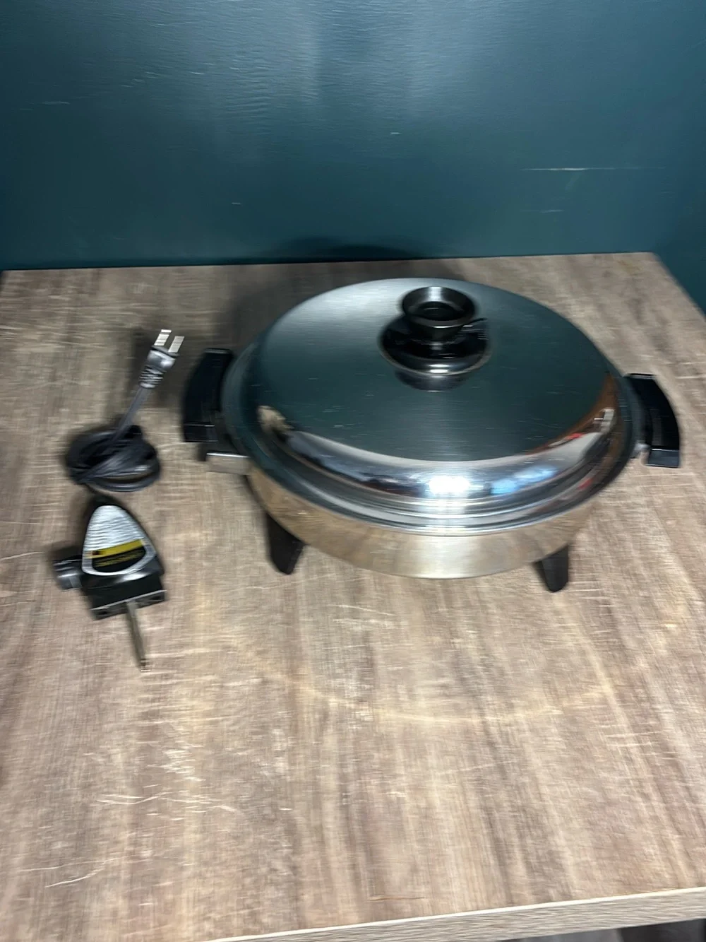 Liquid Core Stainless Steel Electric Skillet