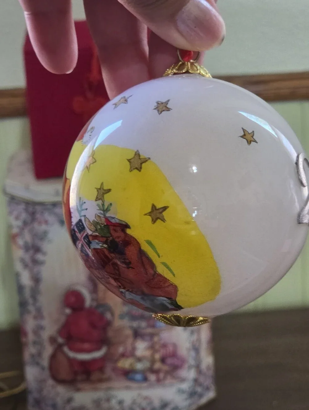 Vintage 2000 Pier 1 Imports Li Bien ornament W/ Box & Additional Christmas Tin