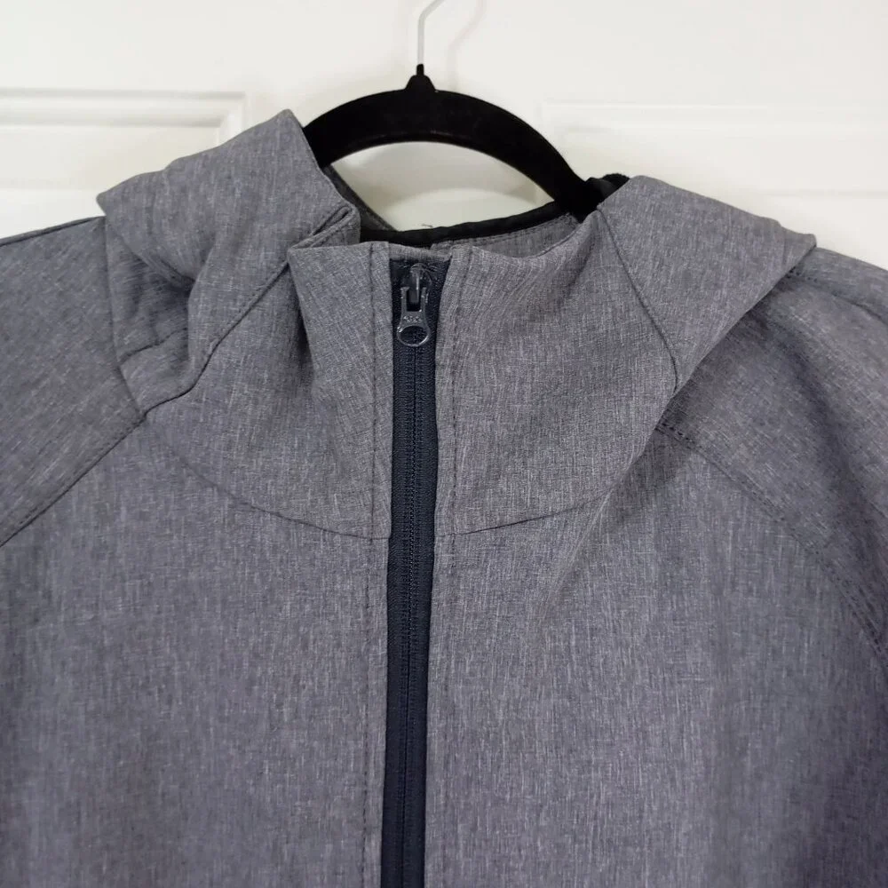 Banana Republic used excellent