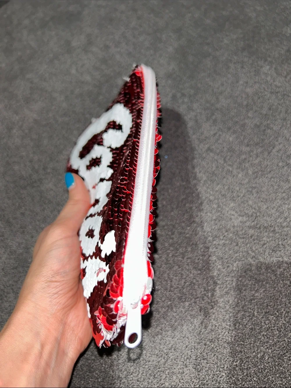 Canes red sequin