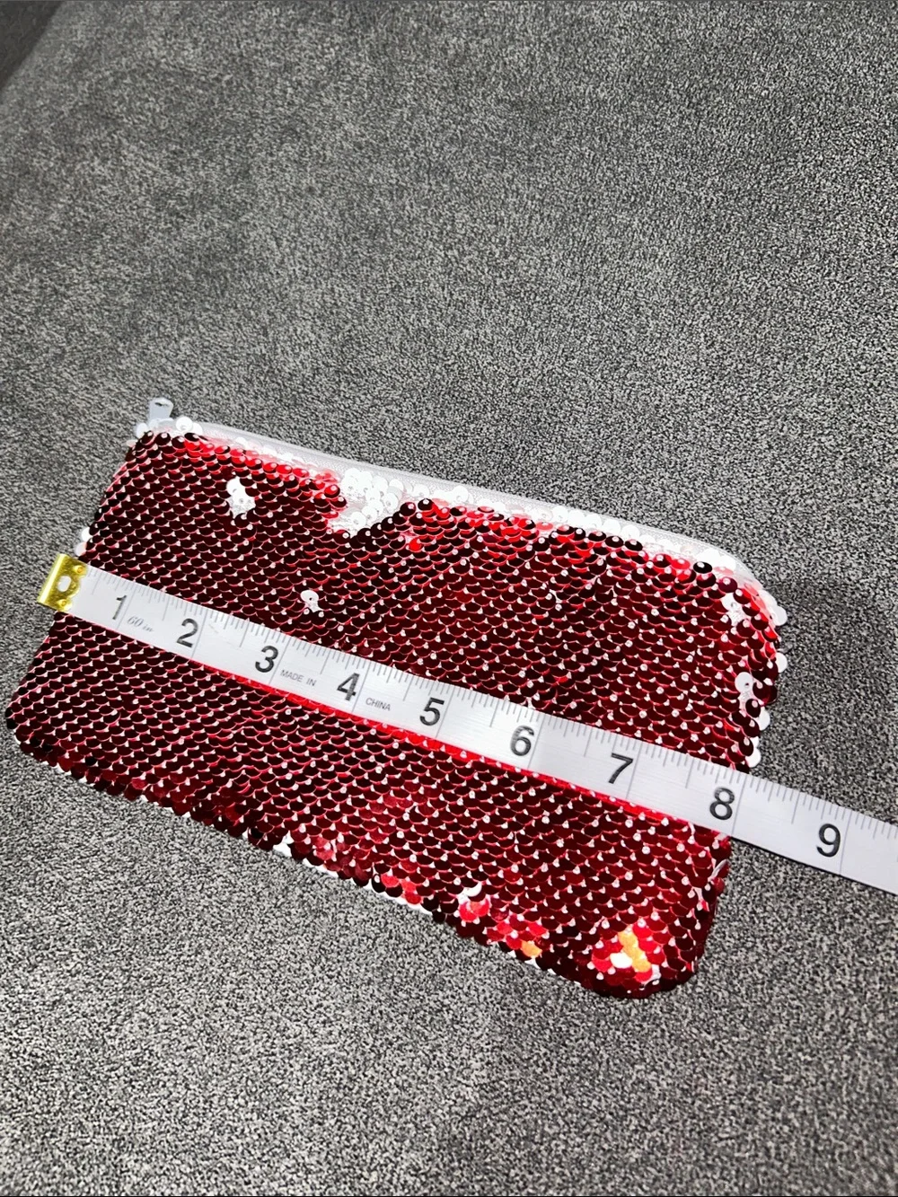 Canes red sequin