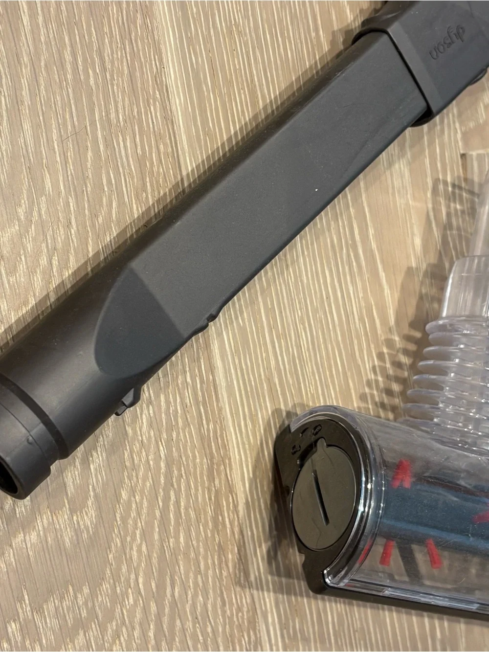 Dyson versatile attachments