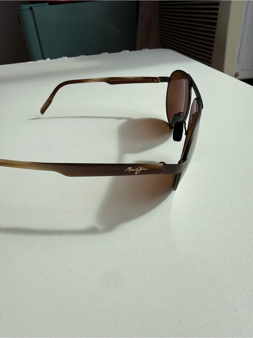 Unisex aviator sunglasses Maui Jim