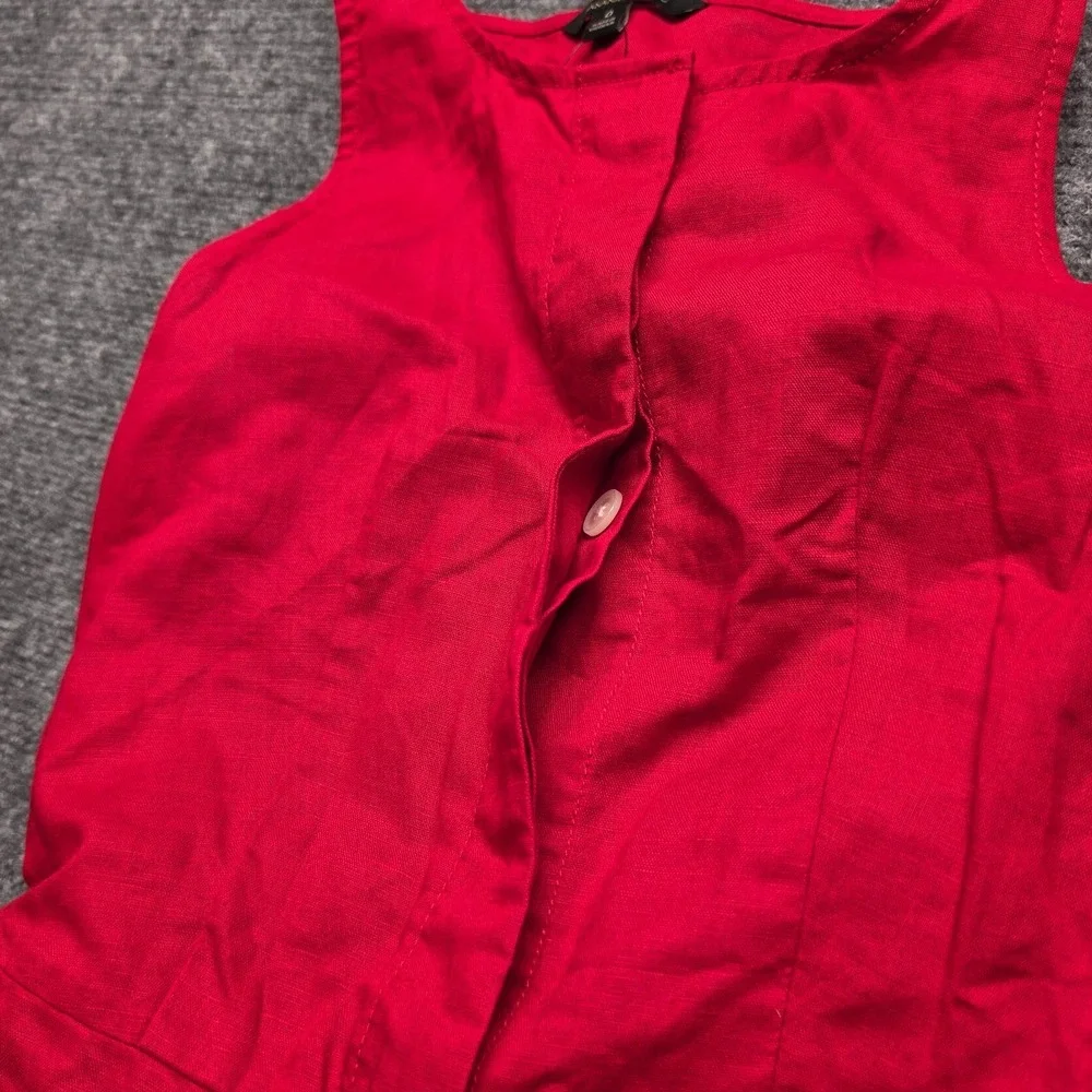 Banana Republic make vibrant