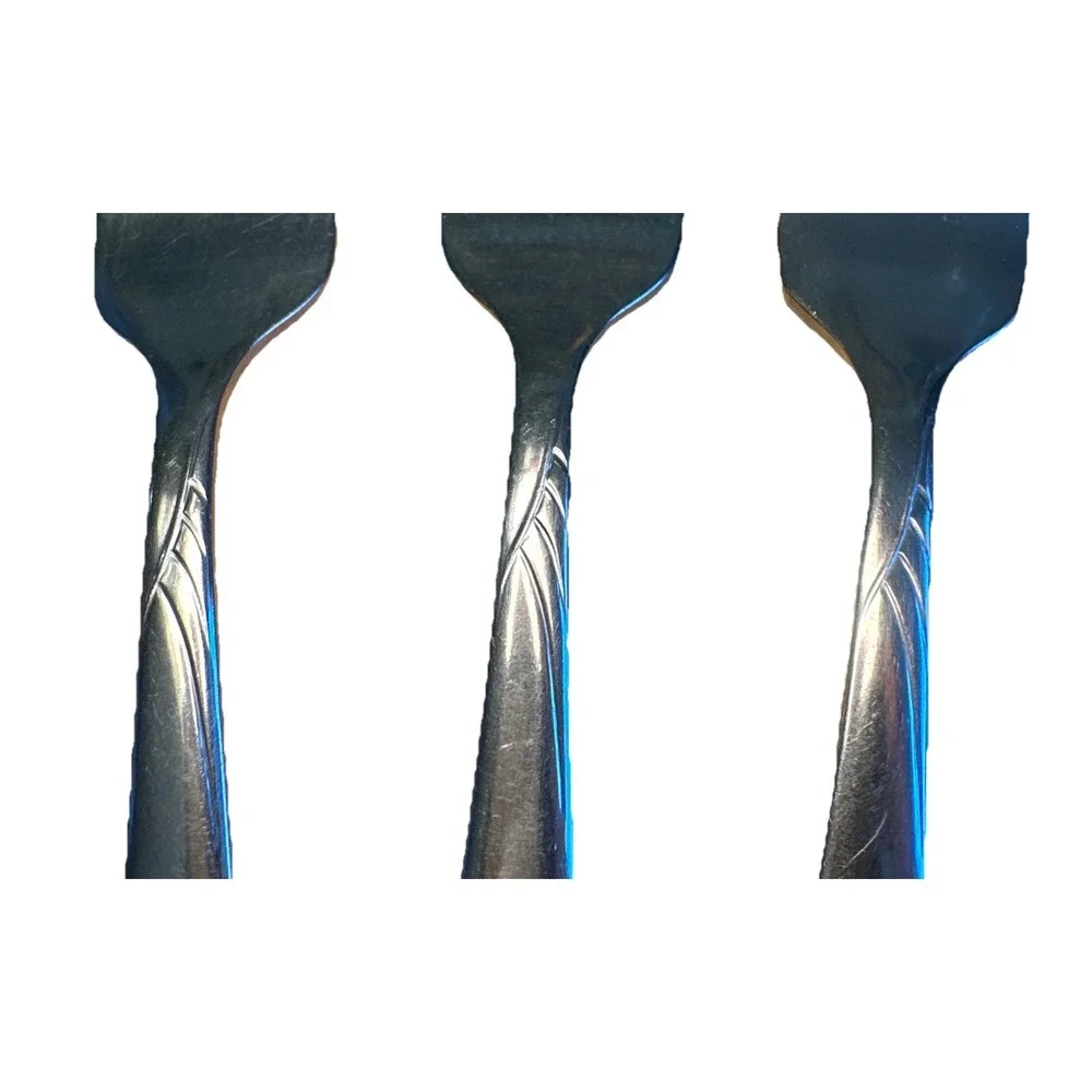 Stainless by Oneida Ltd surf stainless