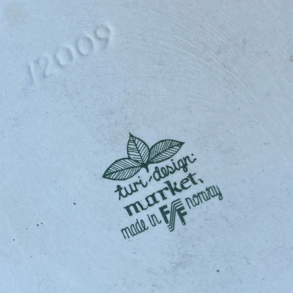 Vintage turi design
