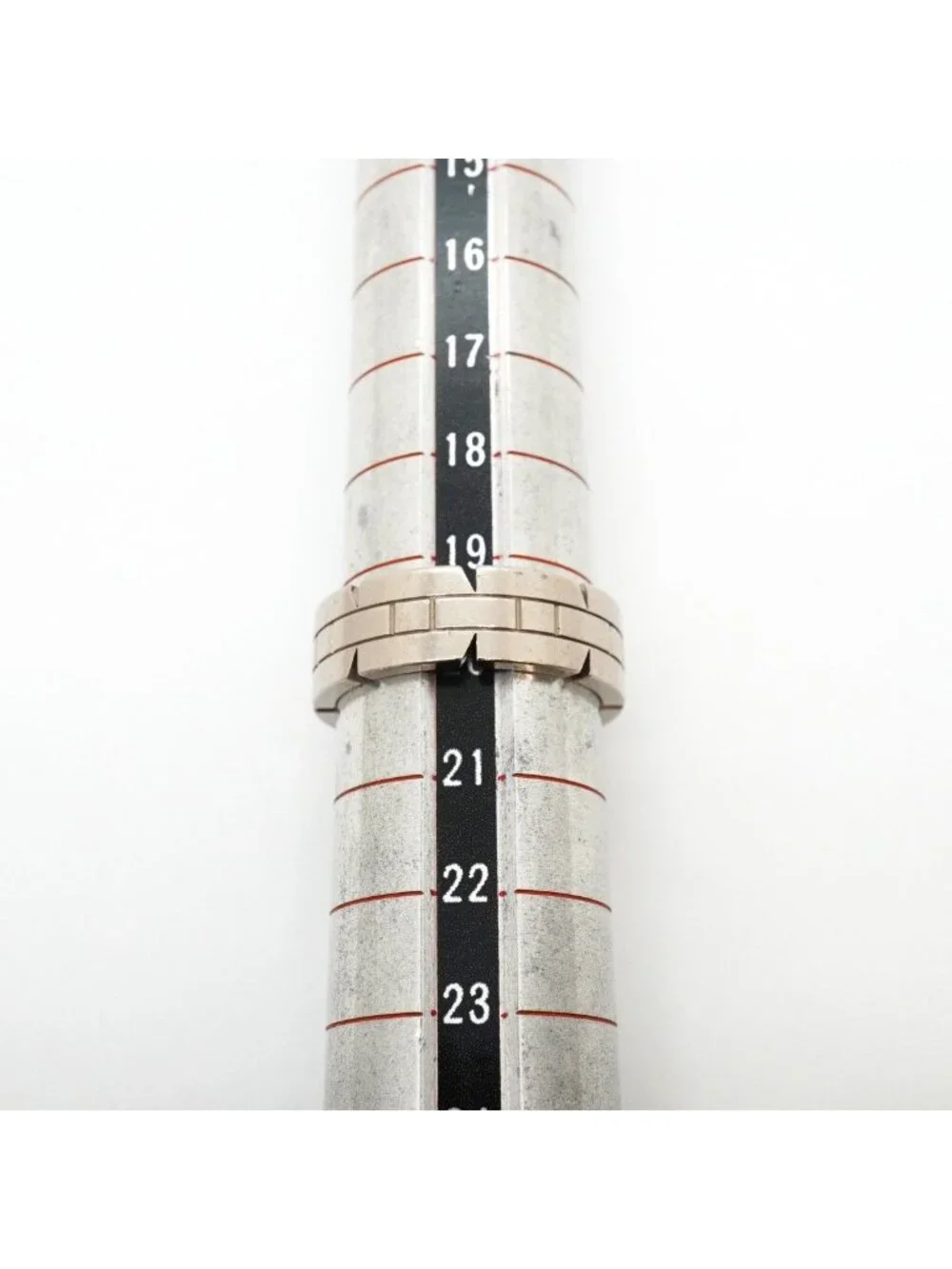 Cartier sizes eu shown