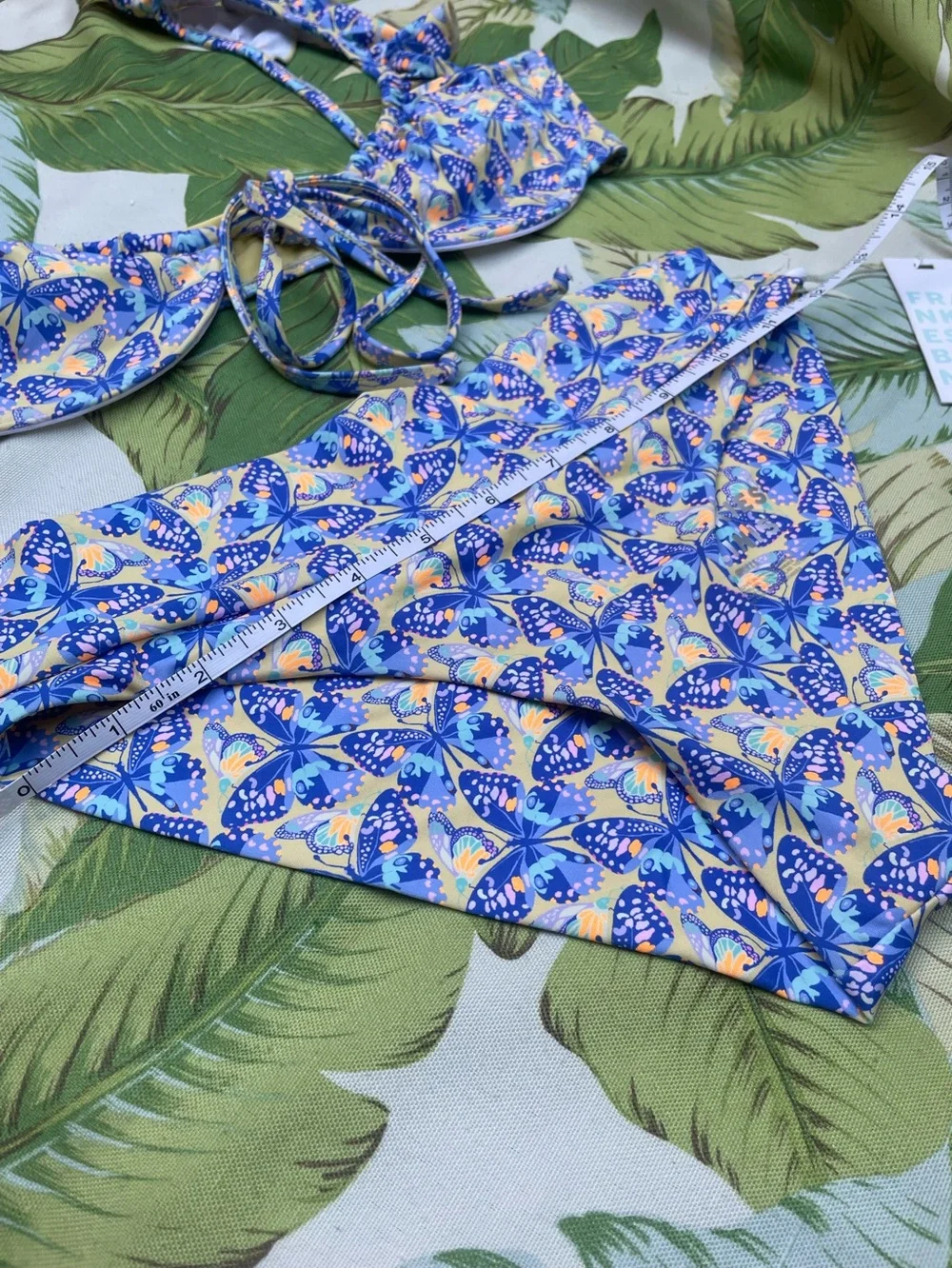 Frankies Bikinis 💥 frankies
