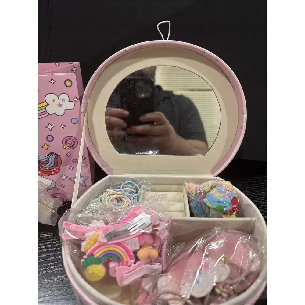 Box unicorn hair