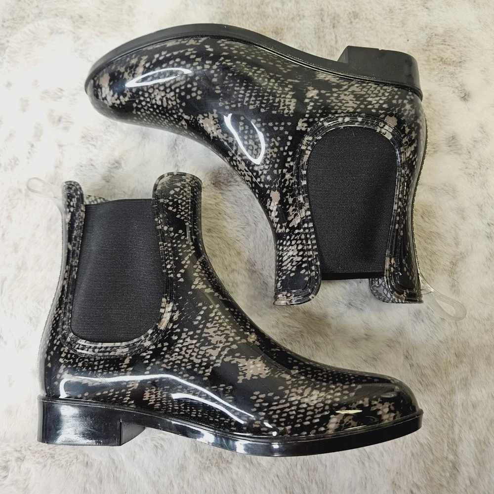 INC International Concepts Womens‎ Size 6 Snake Print Pull-on Ankle Rain Boots