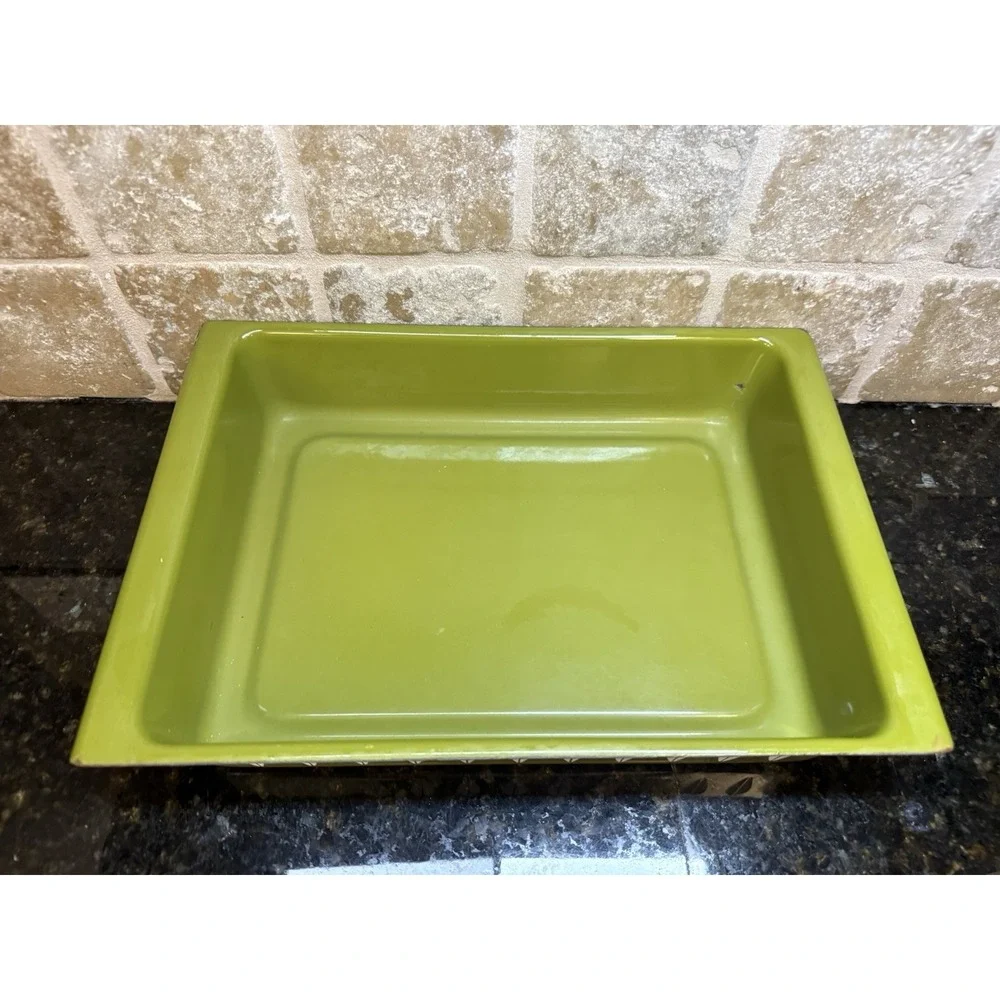 Cathrineholm lotus enamelware
