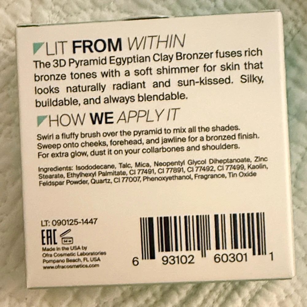 OFRA cosmetics 3d