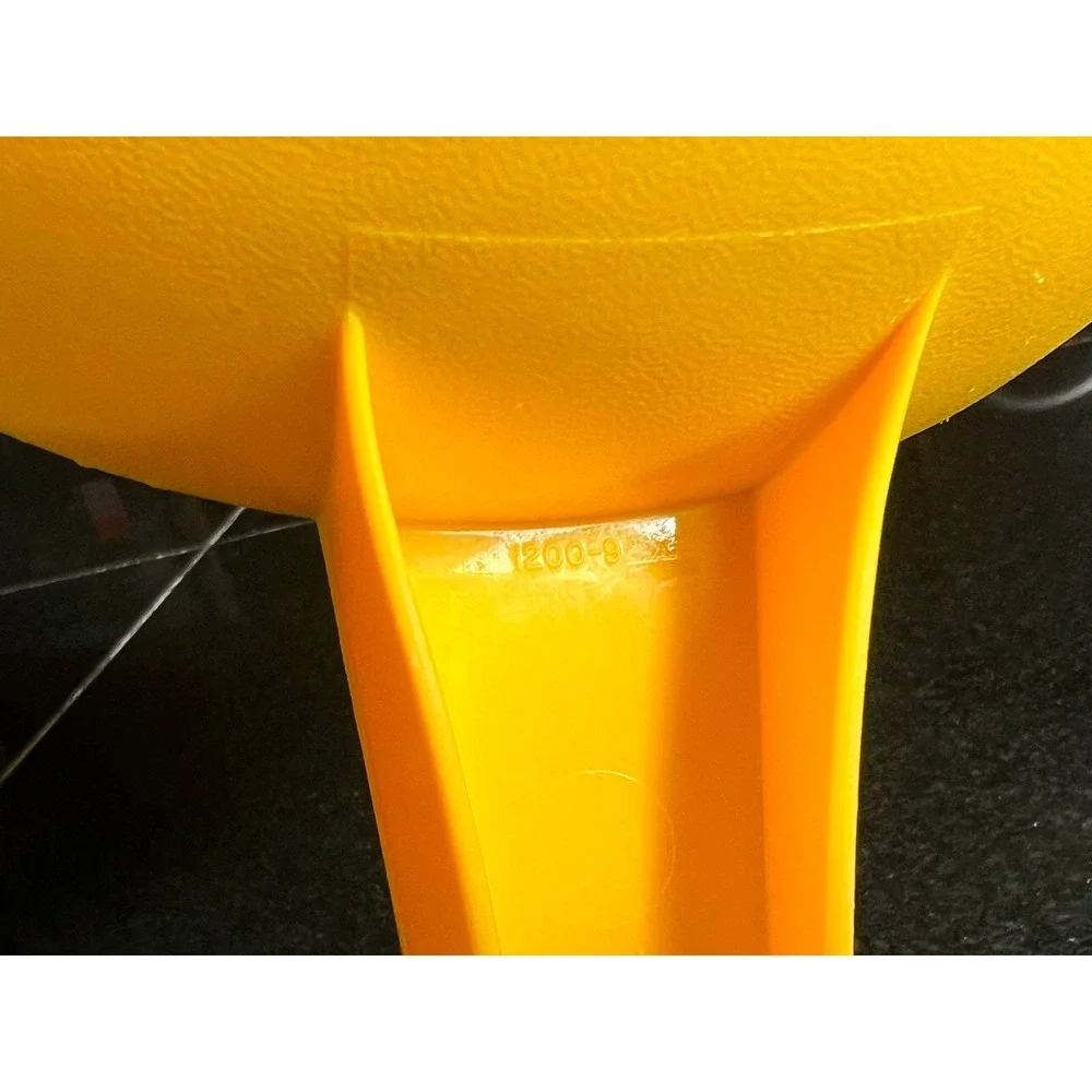 Vintage TUPPERWARE Yellow Colander Strainer #1200-3‎ One Quart EUC