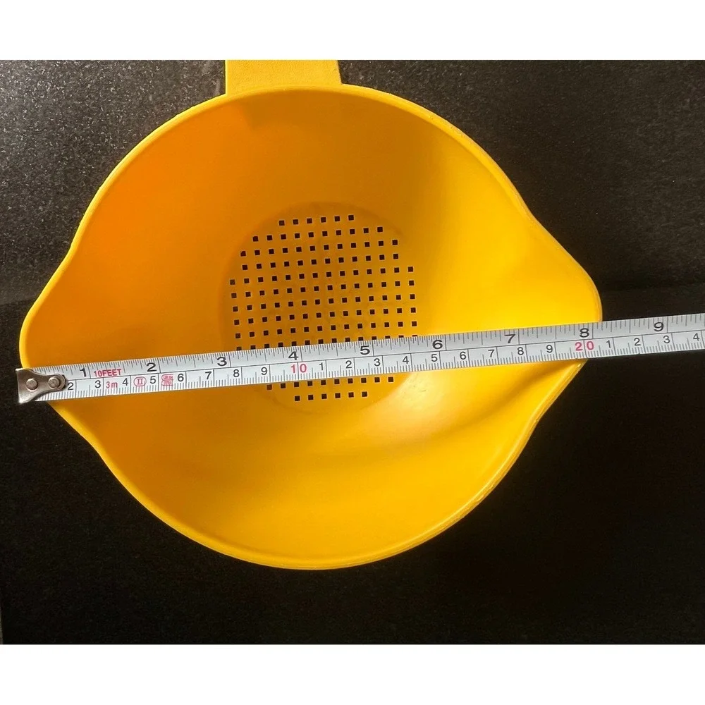 Vintage TUPPERWARE Yellow Colander Strainer #1200-3‎ One Quart EUC