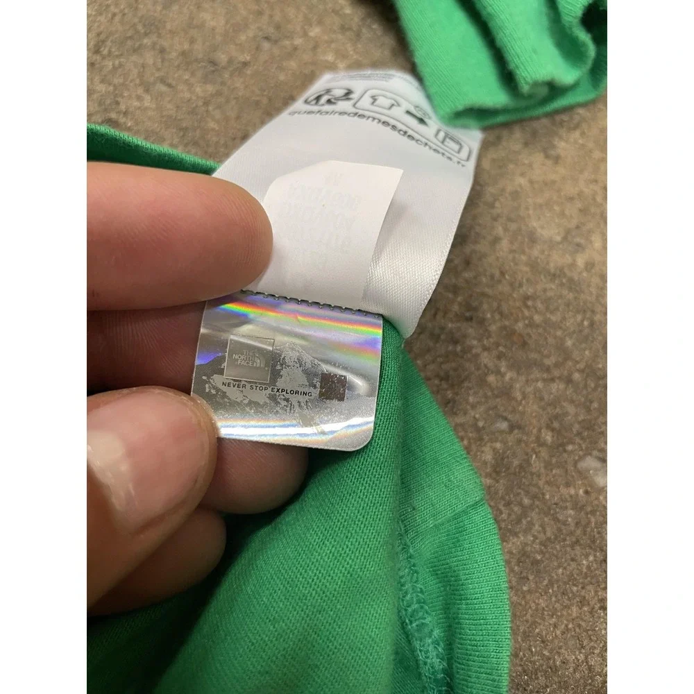 The North Face Long Sleeve Shirt Mens Medium Green‎ Yosemite Half Dome Graphic