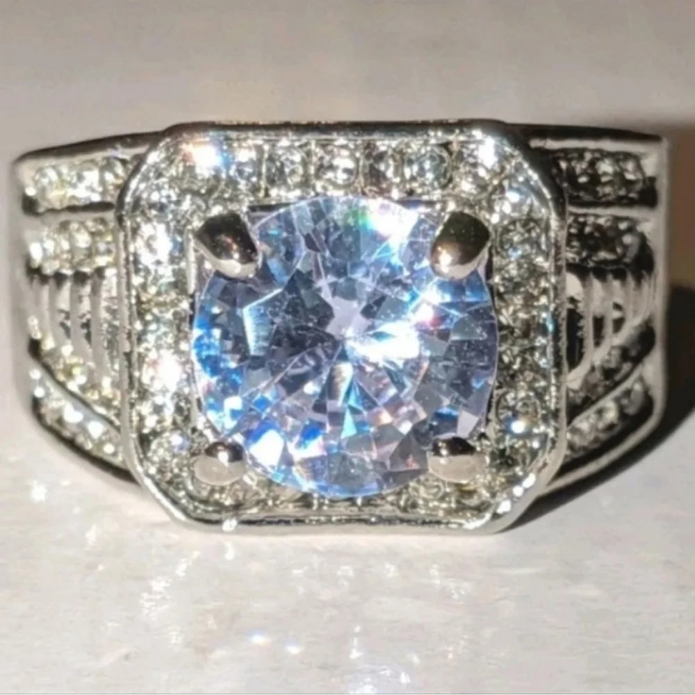 Classic Mens Dazzling 3ct Round Cut Lab Created Diamond Engagement ring
