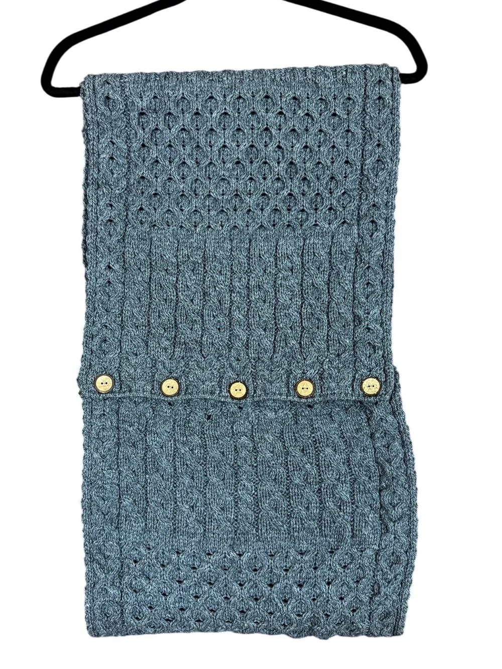 Aran Sweater Market wrap yourself