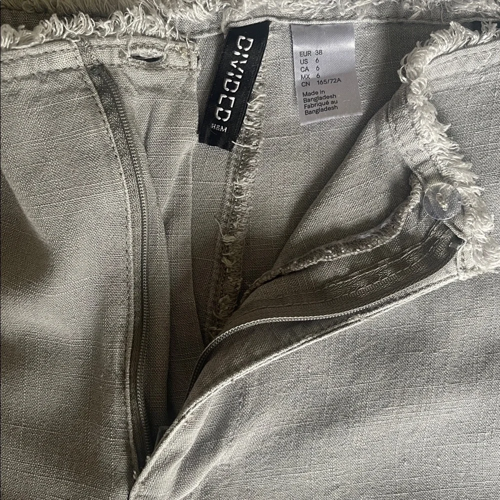 H&M light gray