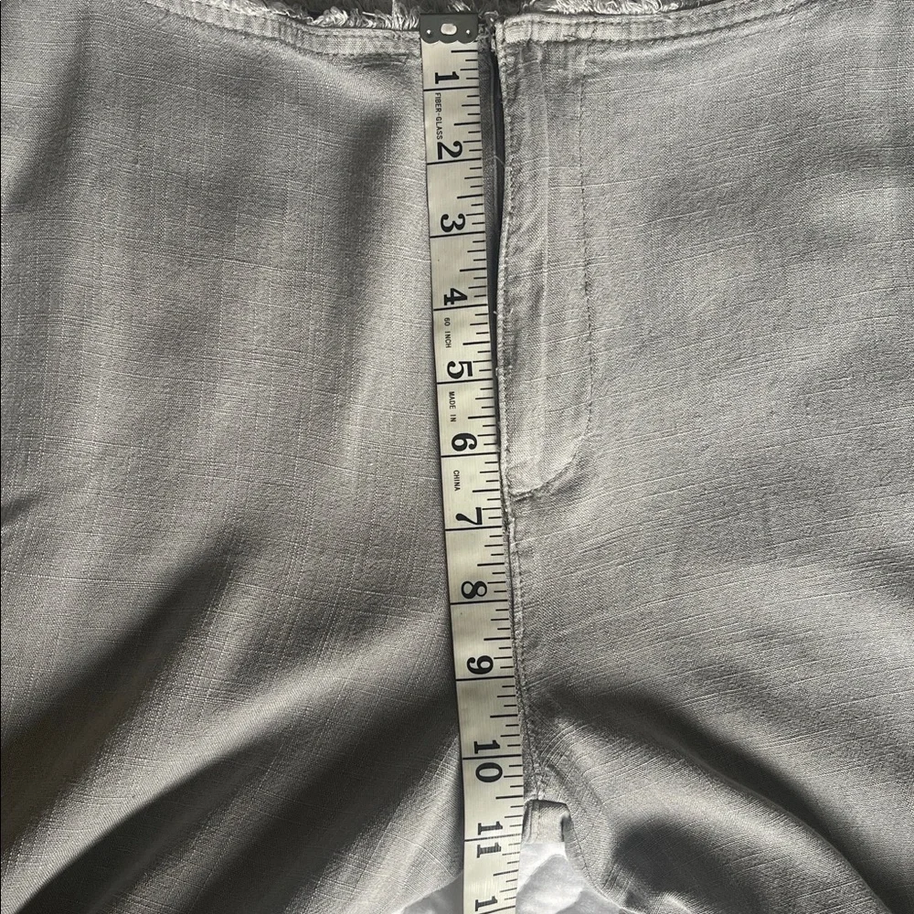 H&M light gray