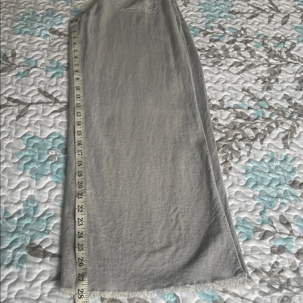 H&M light gray