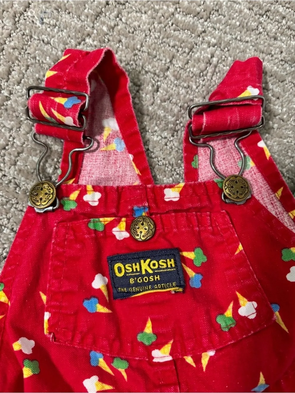 OshKosh Bgosh cute red