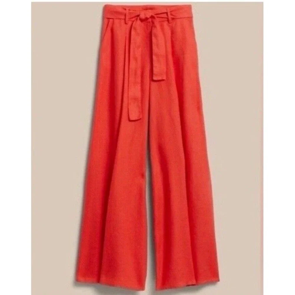 Banana Republic beautiful wide