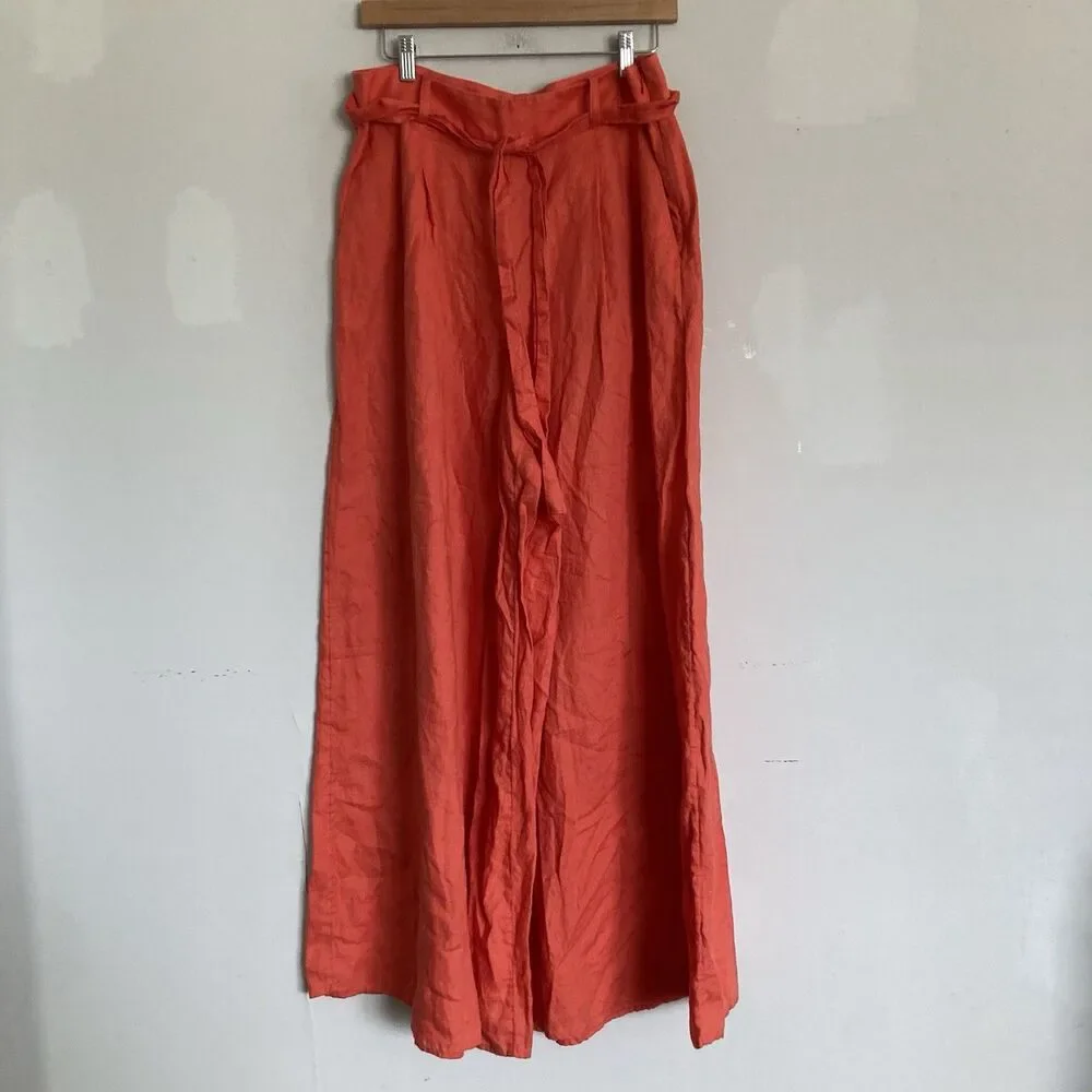 Banana Republic beautiful wide