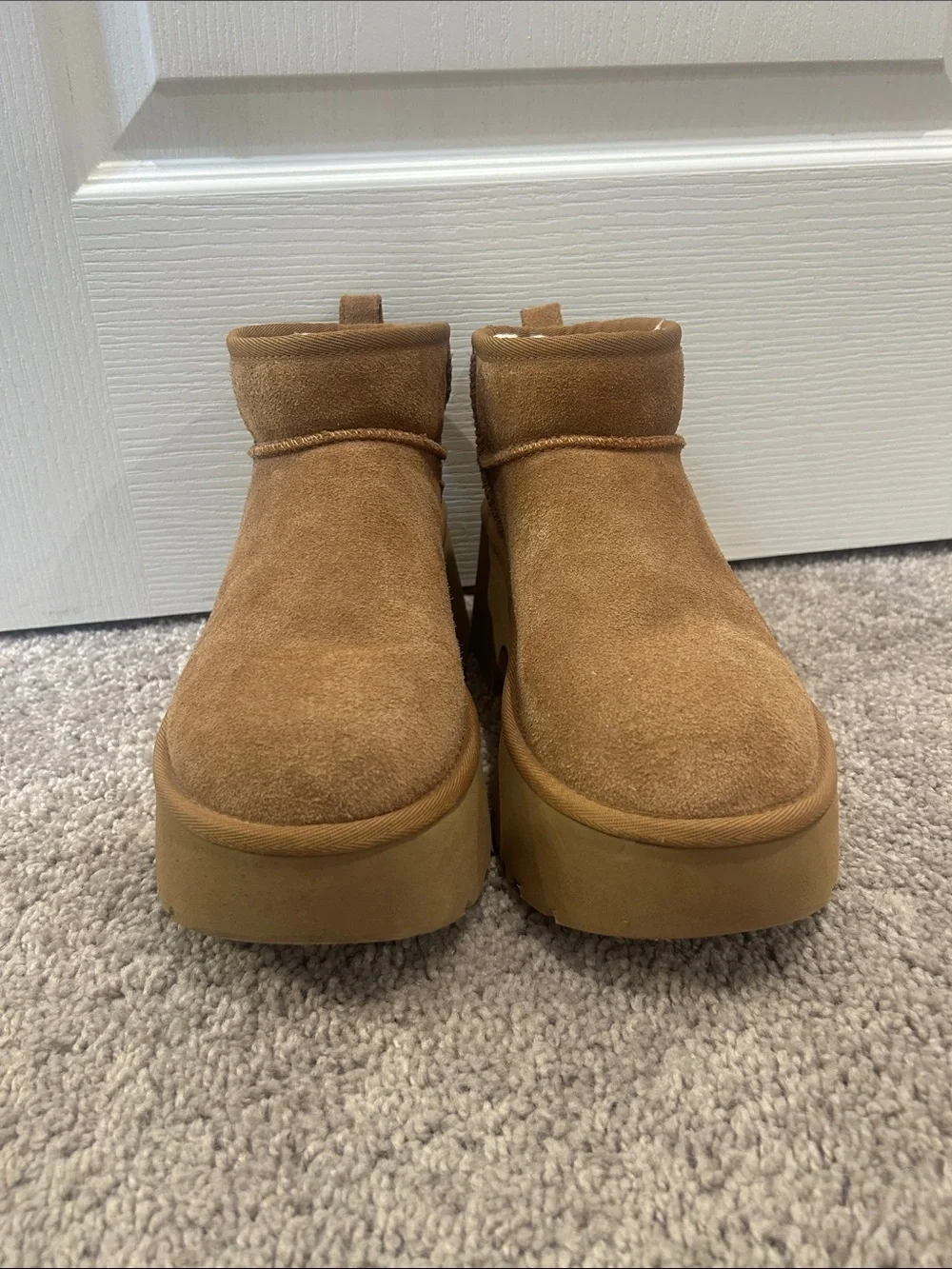 UGG classic ankle