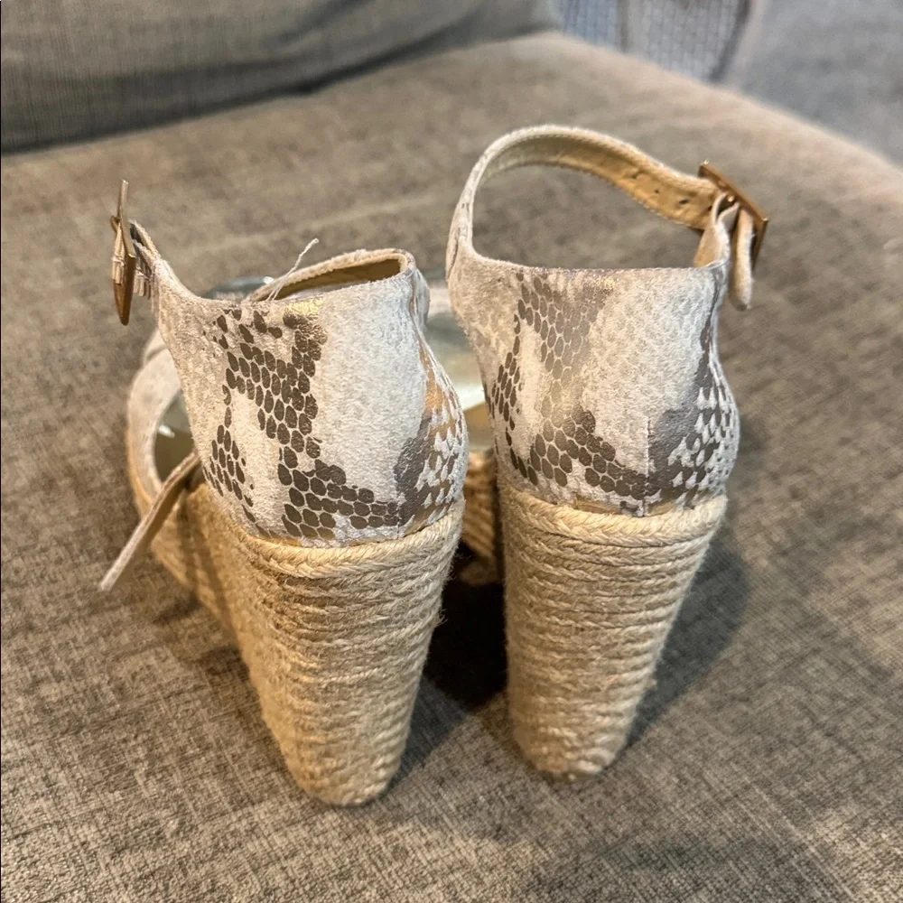 Jimmy Choo metallic choo