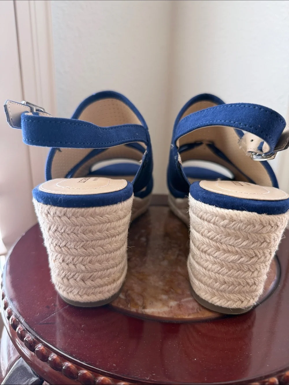 Liz Claiborne liz claiborne