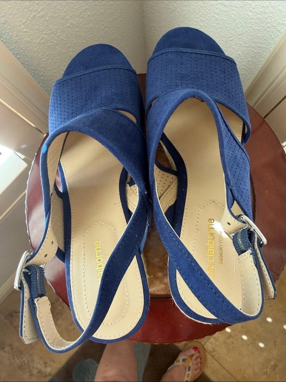 Liz Claiborne liz claiborne