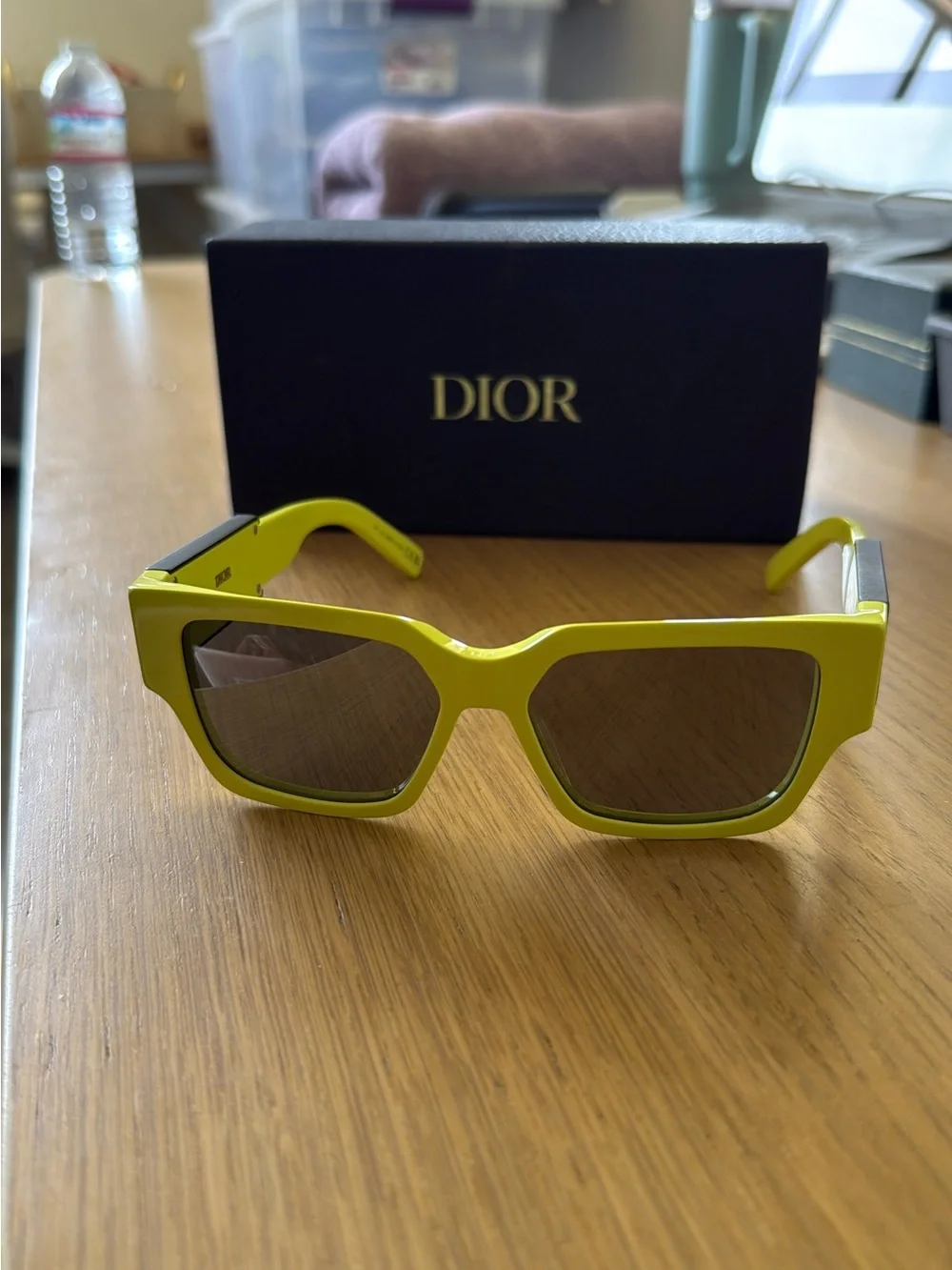 Dior distinctive rectangular