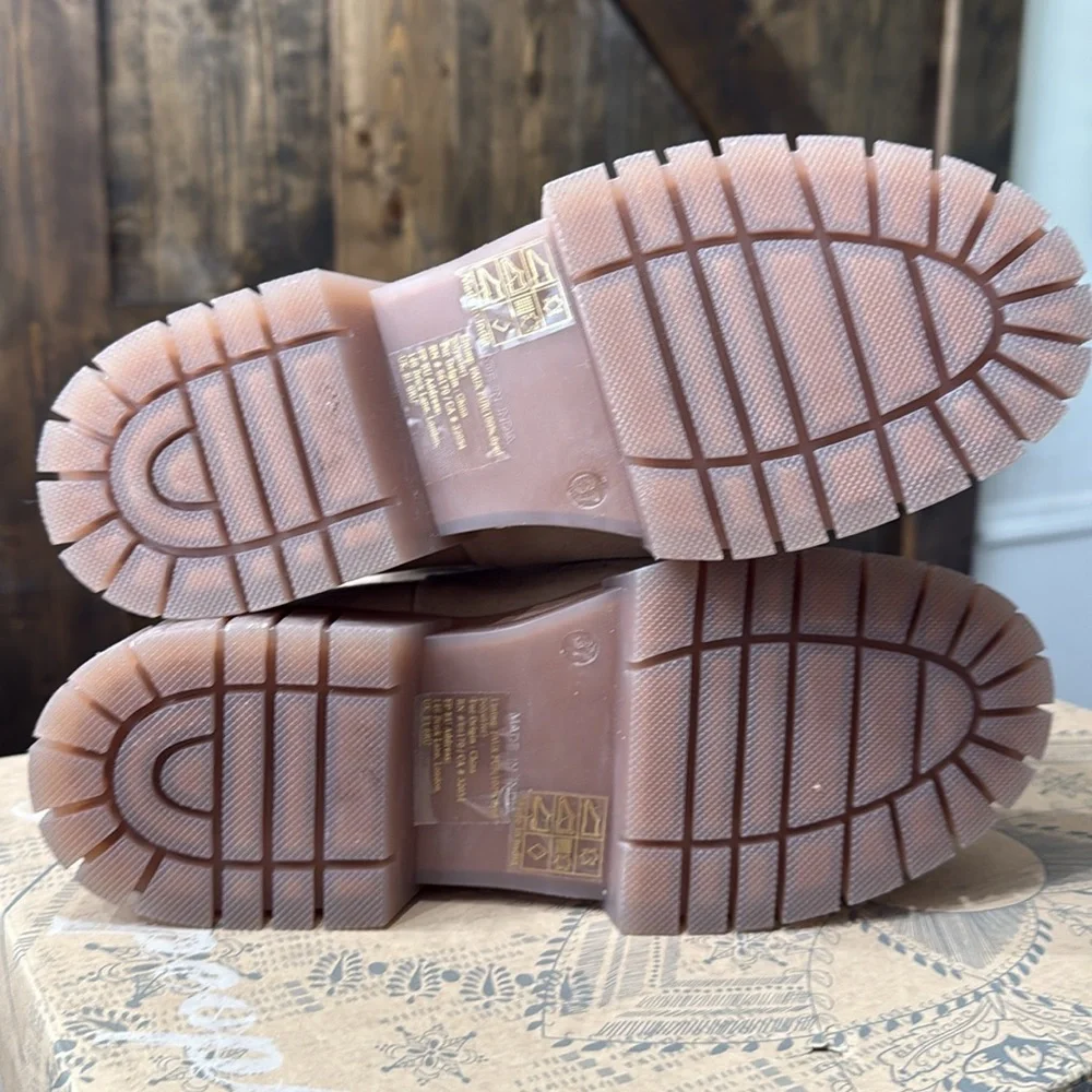 Free People brand new