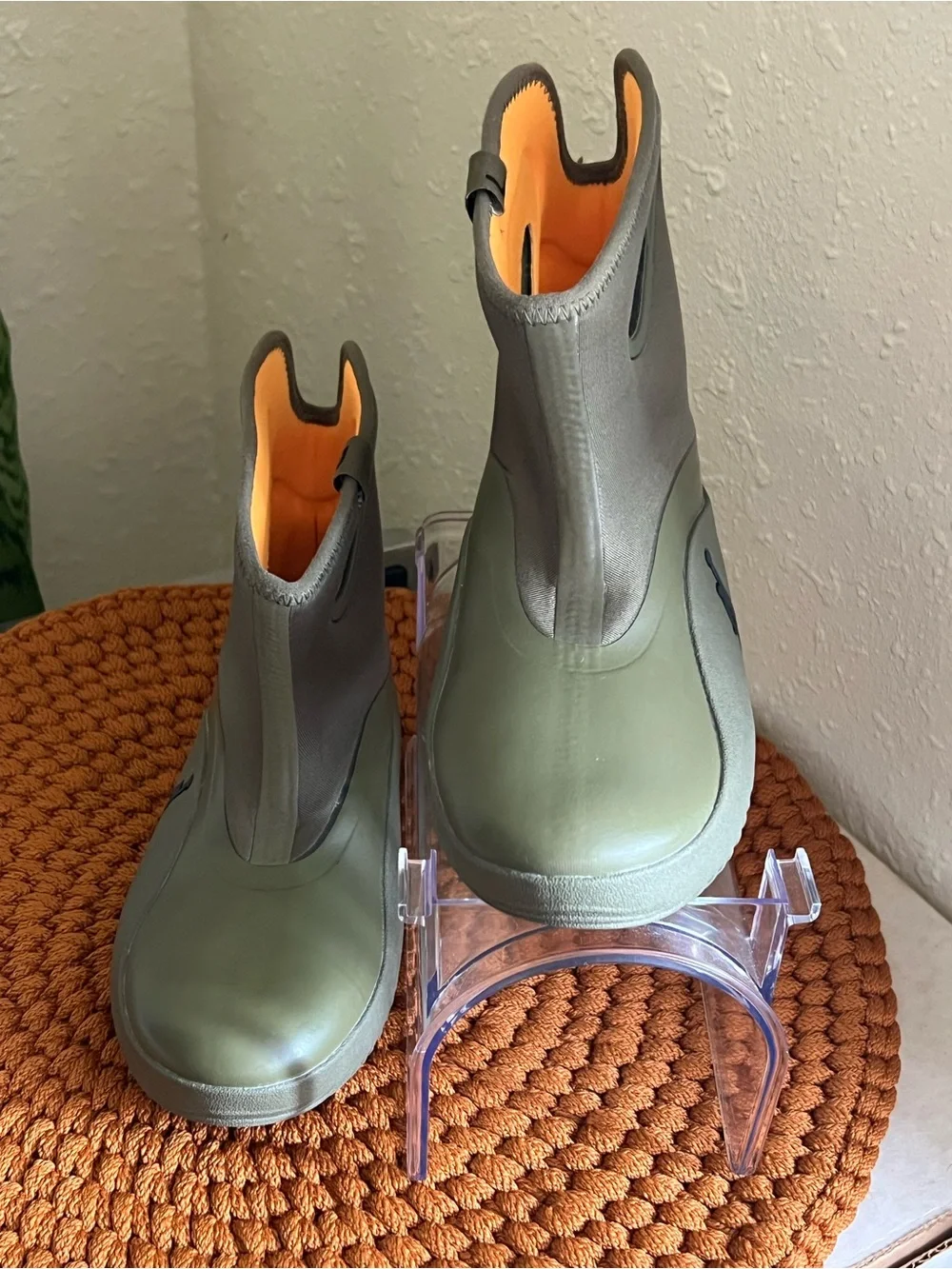Jordan Lil Drip boots Medium Olive / Laser Orange / Black. Little kids 13 Pre-L