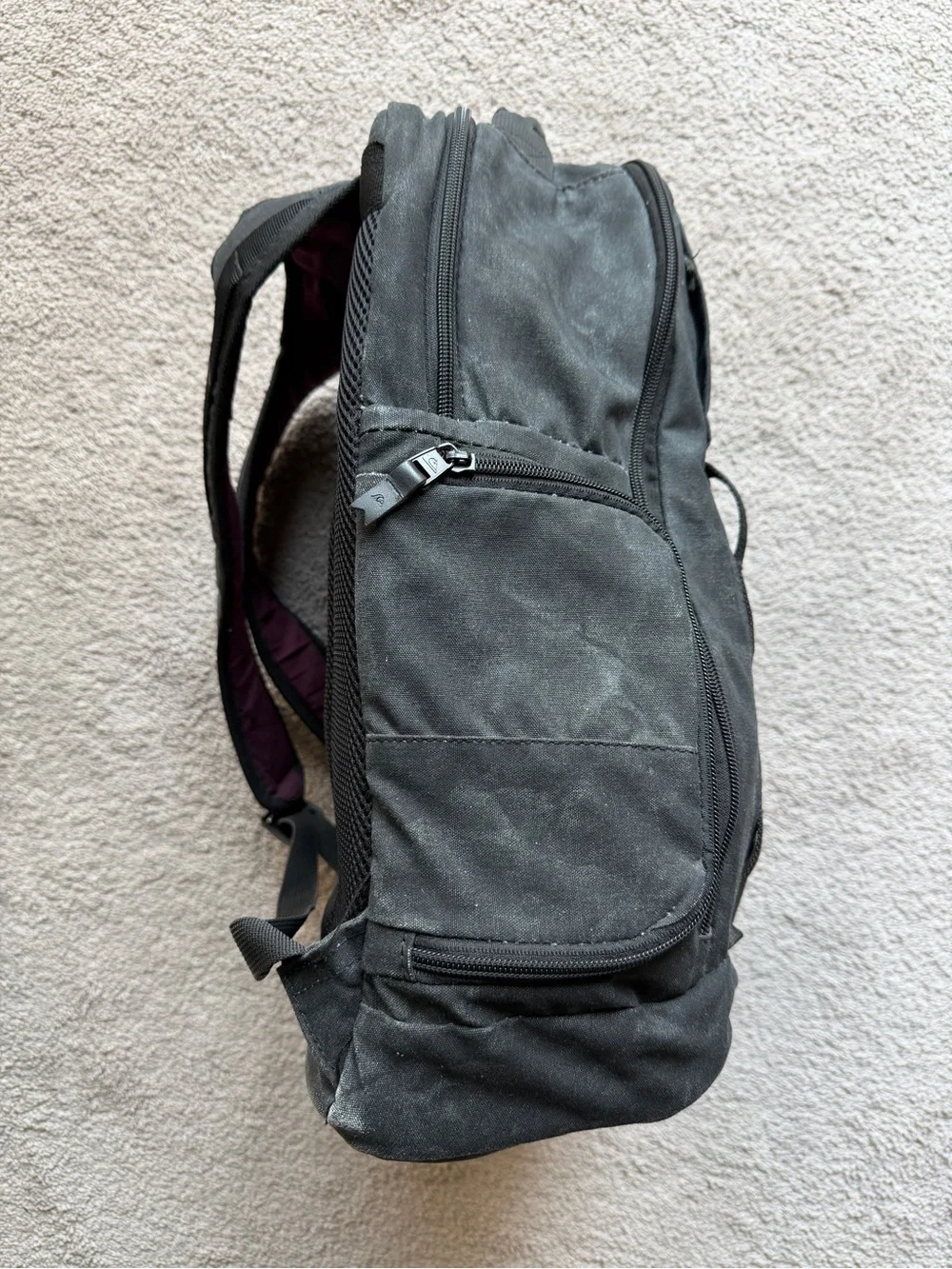 Quiksilver good used