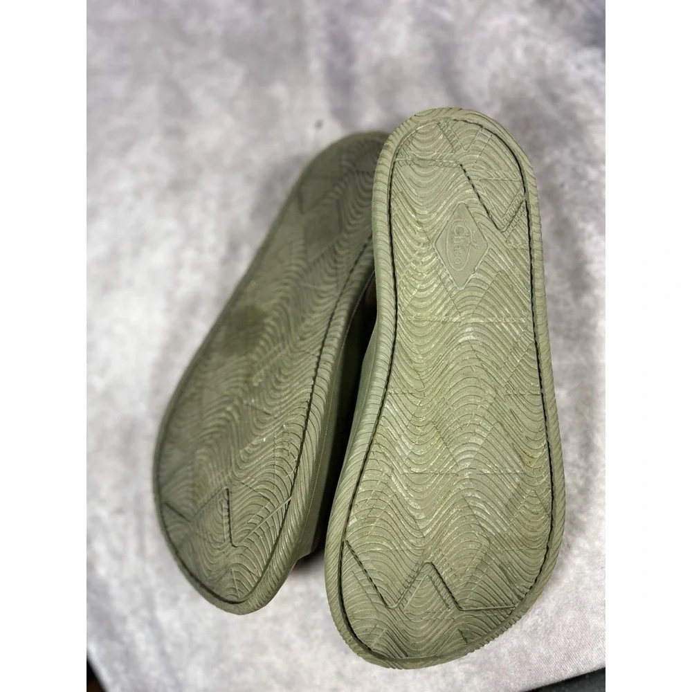 Chaco pre owned