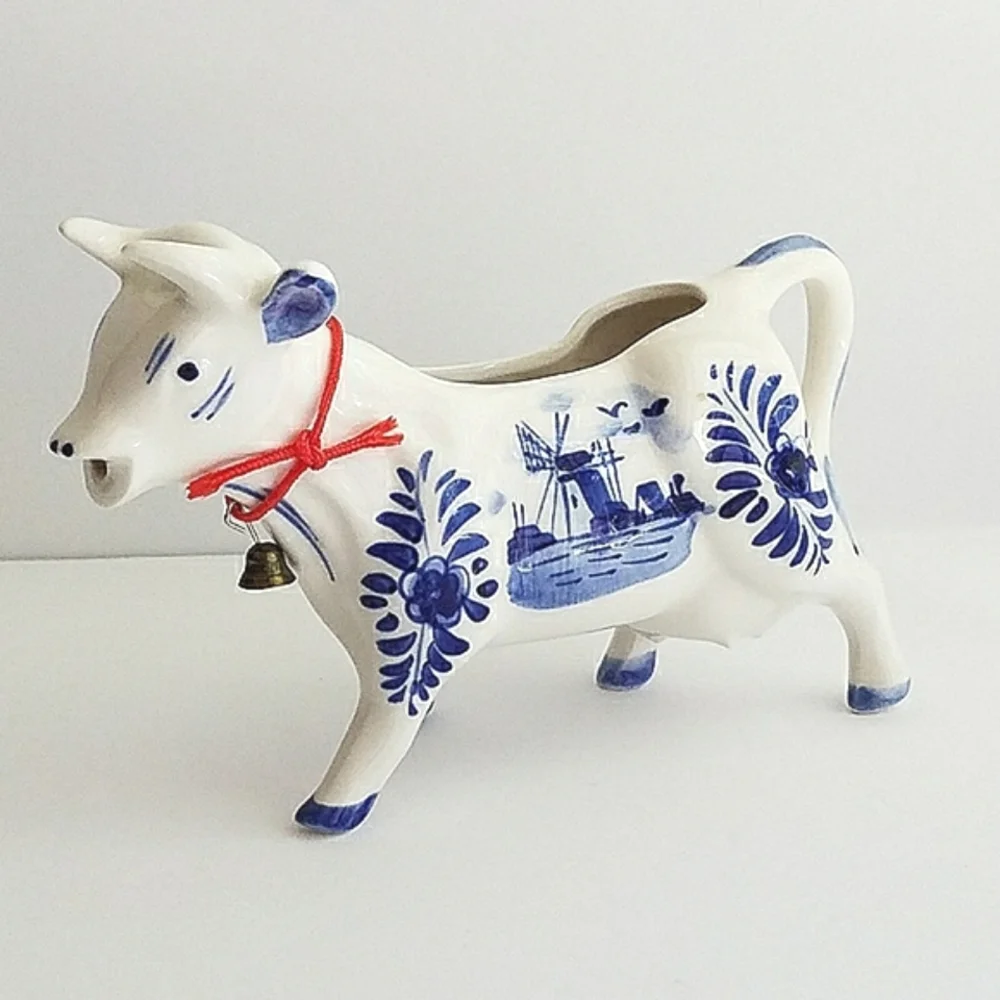 Delfts Blue Cow Creamer