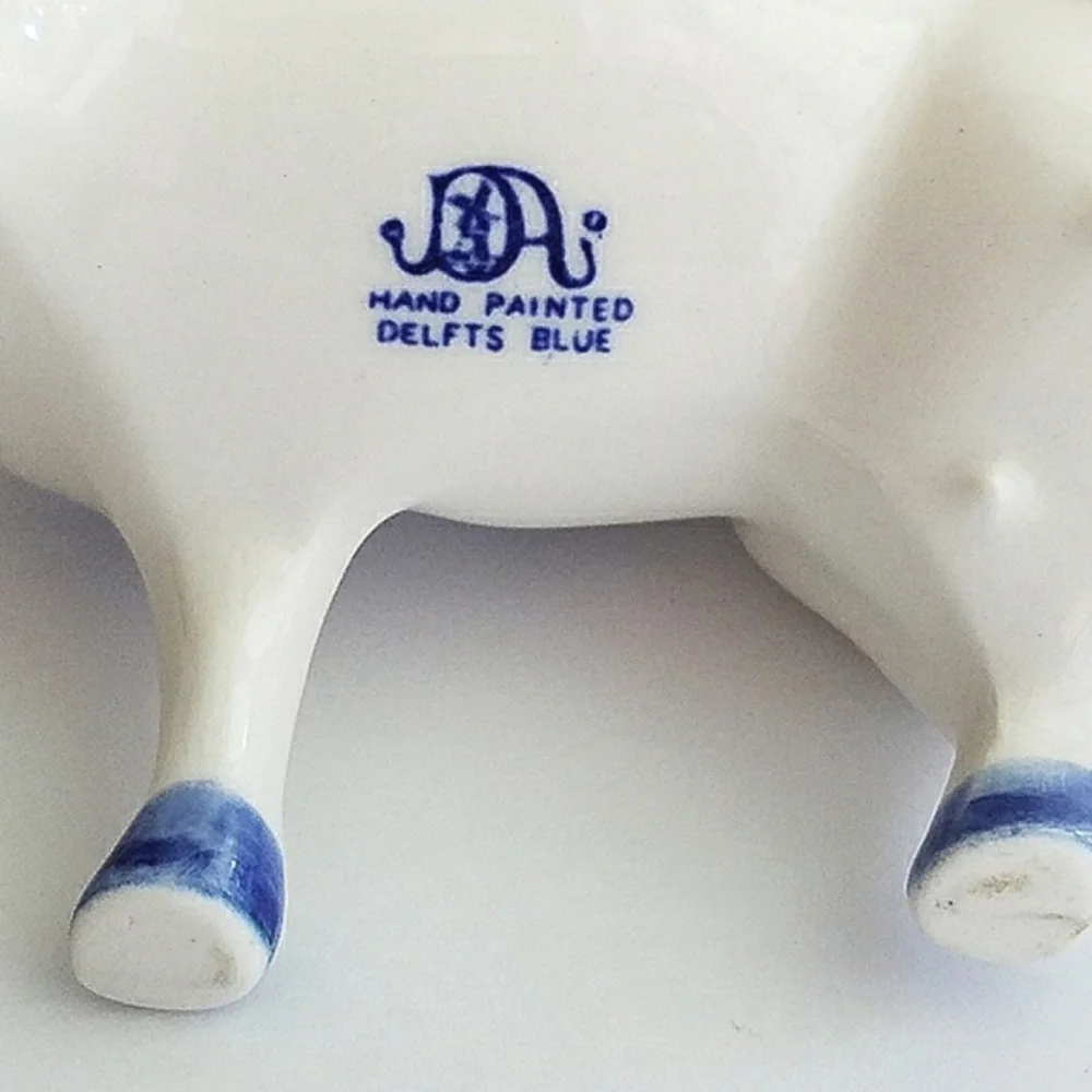 Delfts handpainted blue