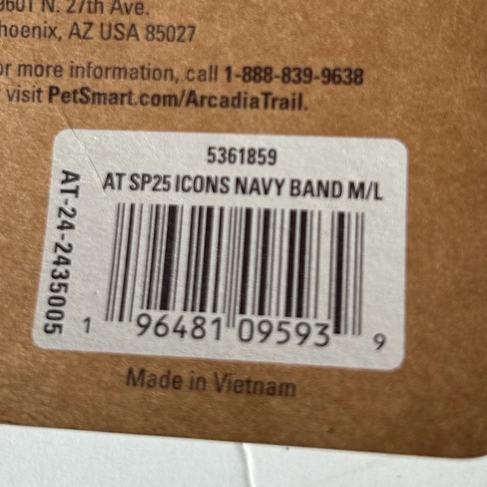 New Arcadia Trail Icons high Visibility Dog Bandana M/L