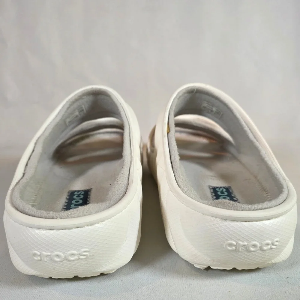 CROCS cozzzy overpuff